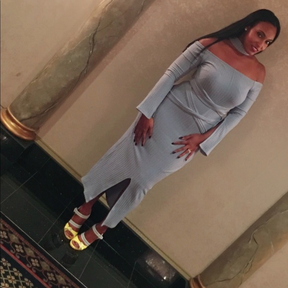 Dress - Picture 2 of 6